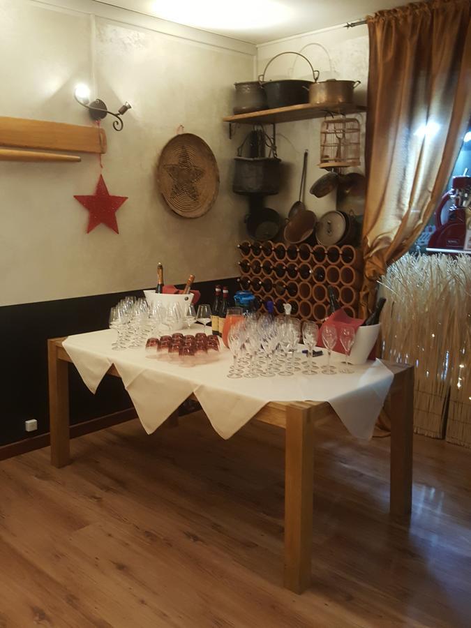 Hotel Bahnhof Haus Chiasso Eksteriør billede